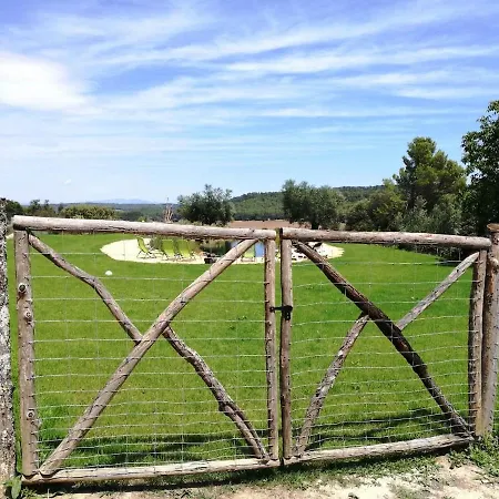 Сasa de vacaciones Masia Historica Con Biopiscina